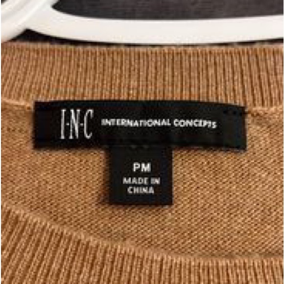 Women Sweater - Picture 3 of 3